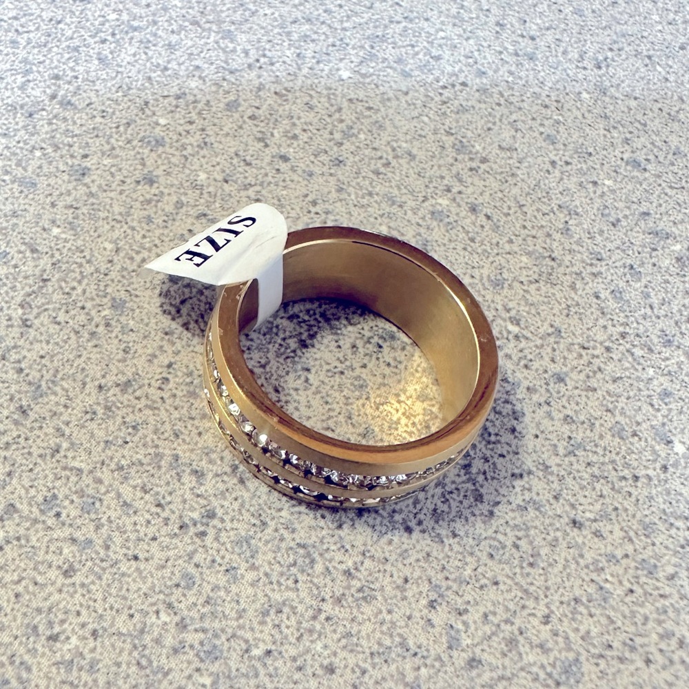 Sterling silver ring sz 10
